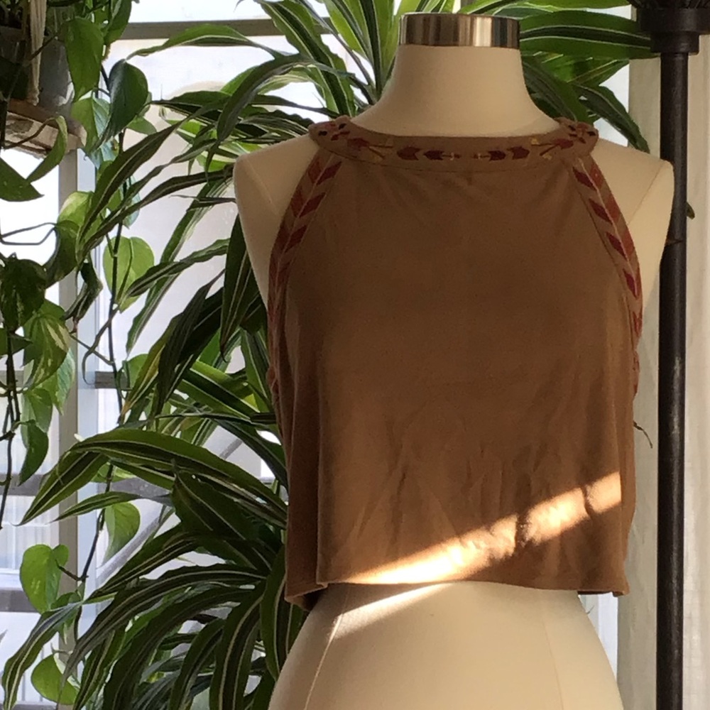 ULTRA SUEDE CROP TOP